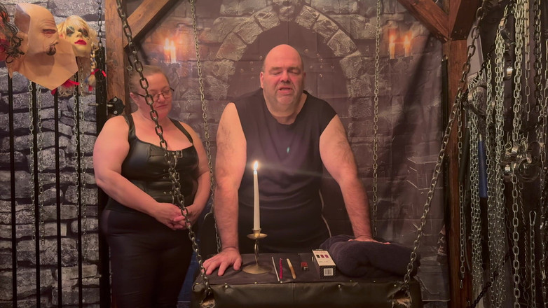 Aaexperiencesltd: Lanista Bear和domina satana的火场游戏课程