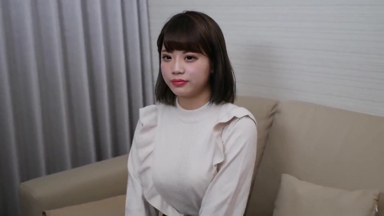Asians in love: Harige meid met grote borsten neuken 2
