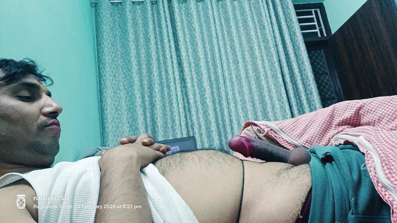 Rajasthani-old-lover: Předvádím mého ptáka