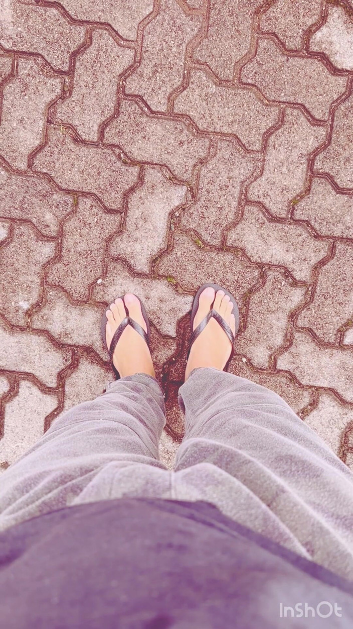Boy feet: Uncut Dick and Cheese and Soft Boy Feet