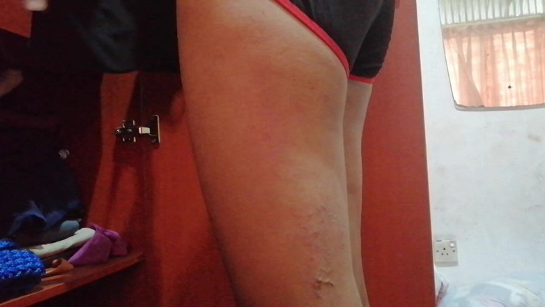 Tina Baby: ティナ・ベイビーは悪い習慣をして罰せられた