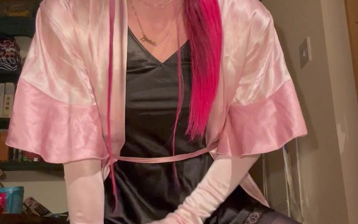 Jessica silk: Jess Silk скачет на дилдо