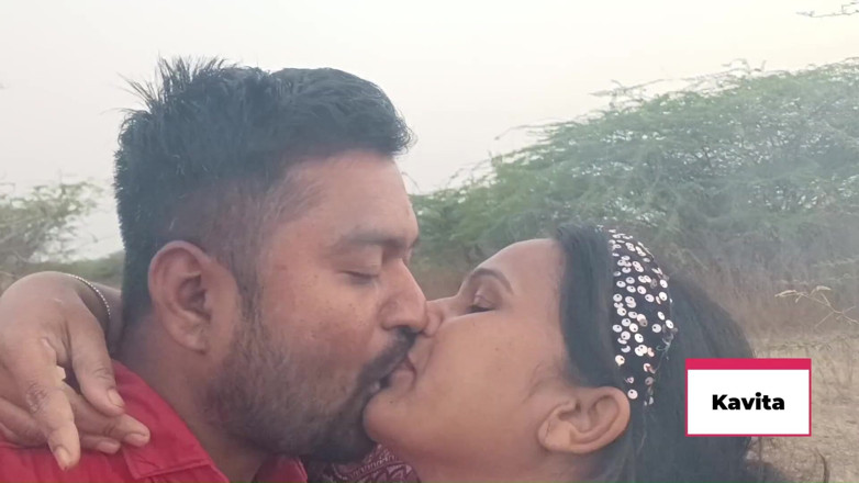 Kavita _zawazawi: Desi Indian Marathi Kavita Bhabhi Fuck with Tatya in Close...