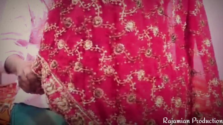 Raja Mian Production: देसी भाभी का अपने पति के साथ रोमांस वह प्यार करती है जब उसे उसके पति ने चोदा