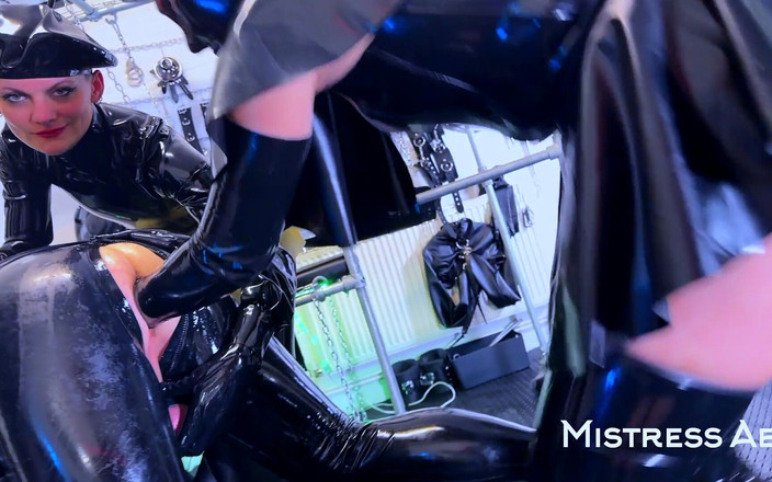 MistressAe: Mistressae's Anal Stretching School 3: Supply Lärare lär Peggingcv