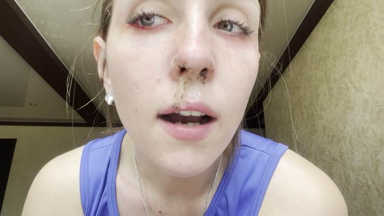 Hottie goddess: Kaygan, yeşil ve sonsuz aşırı burun yalıyor