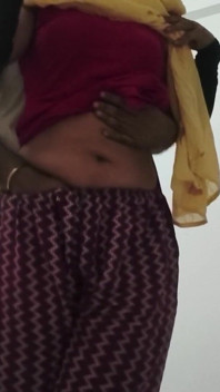 Sexy indický Dever Bhabhi Zezadu tvrdý sex doma