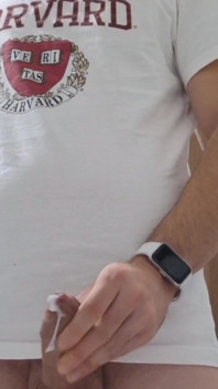 A Quick Masturbation After College
