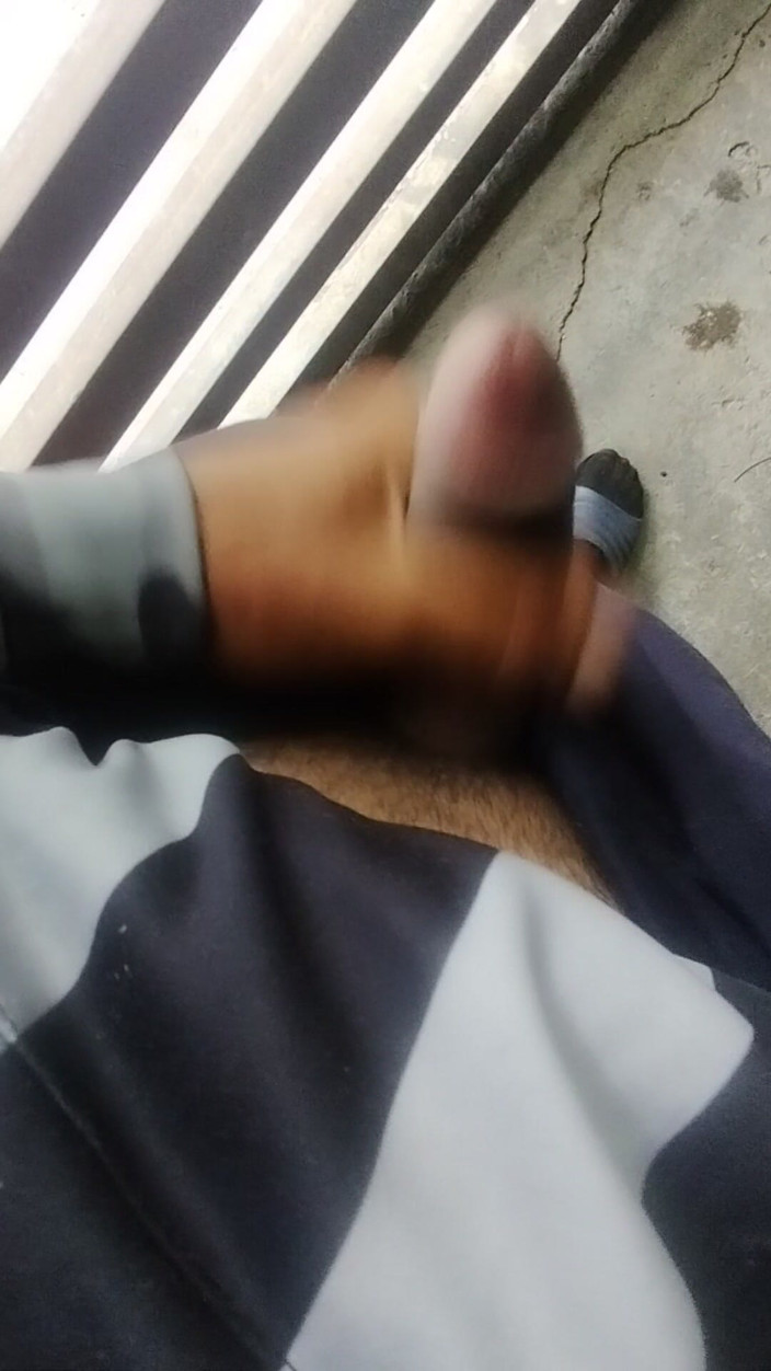 AlexAlejandro13: Get Me up