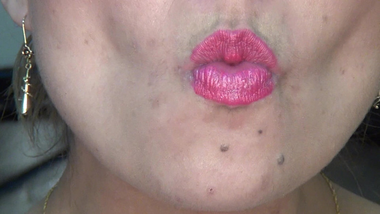 Angel eyes studio: Durmadan büyük badem yutuyor!!