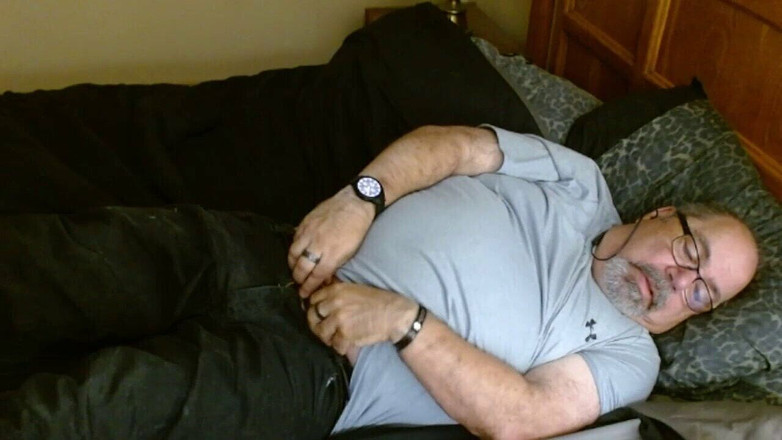 JohnGalt_060769: Porno kijken. Ik kan niet wachten om me uit te...