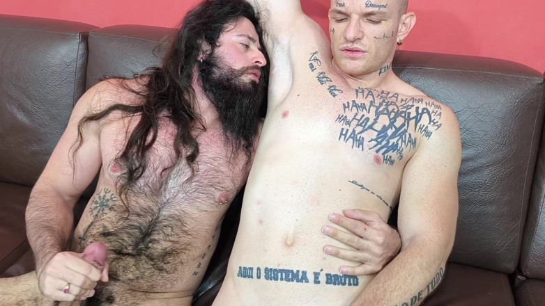 carmonaoficial: This One Knows How to Taste a Real Male