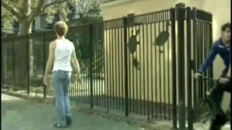 GAY VINTAGE PORN: Các chàng trai da đen thẳng bằng cách sử dụng một...