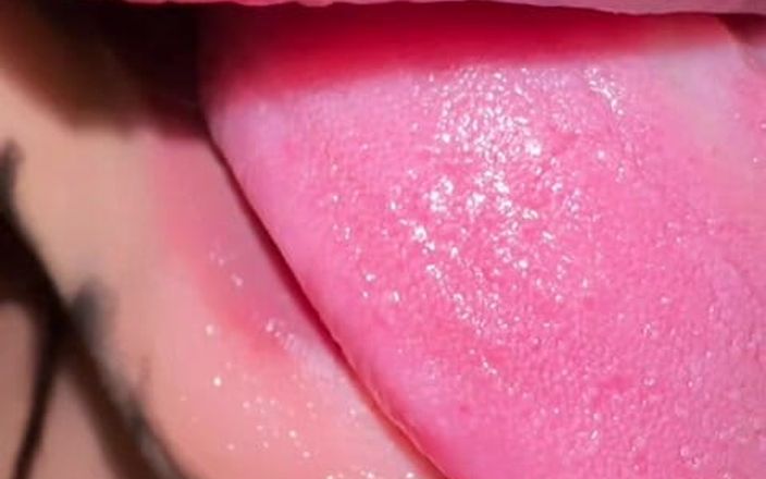 Aria Mia: Eu sou sua tomgirl sensual