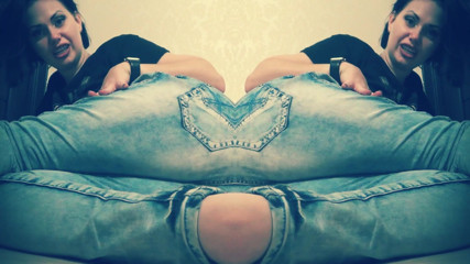 Goddess Misha Goldy: Kaki terdedah dalam seluar jeans Joi CEI