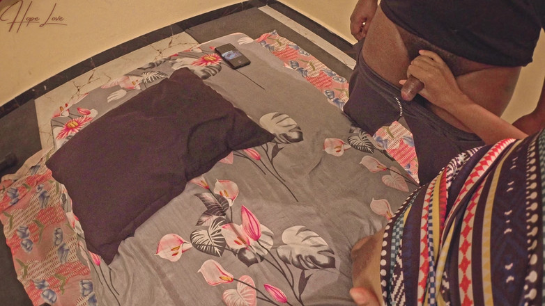 Hope Love: Svádí jsem svého souseda a on mě tvrdě ošukal