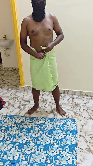 Thesana: Rozlučka a nevlastní dcera majitele domu