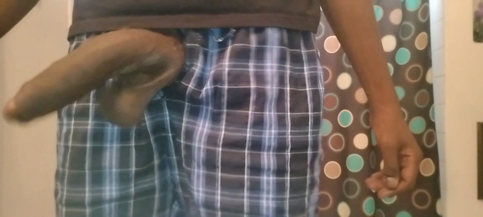 Throwing this big black dick: Cms Swinging His Bbd