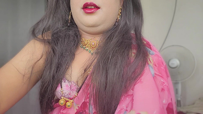 Indiansissychubby: Гулаби Сари Лали Лал Дисте ми Бхари Раджа Боча Маджха Мар