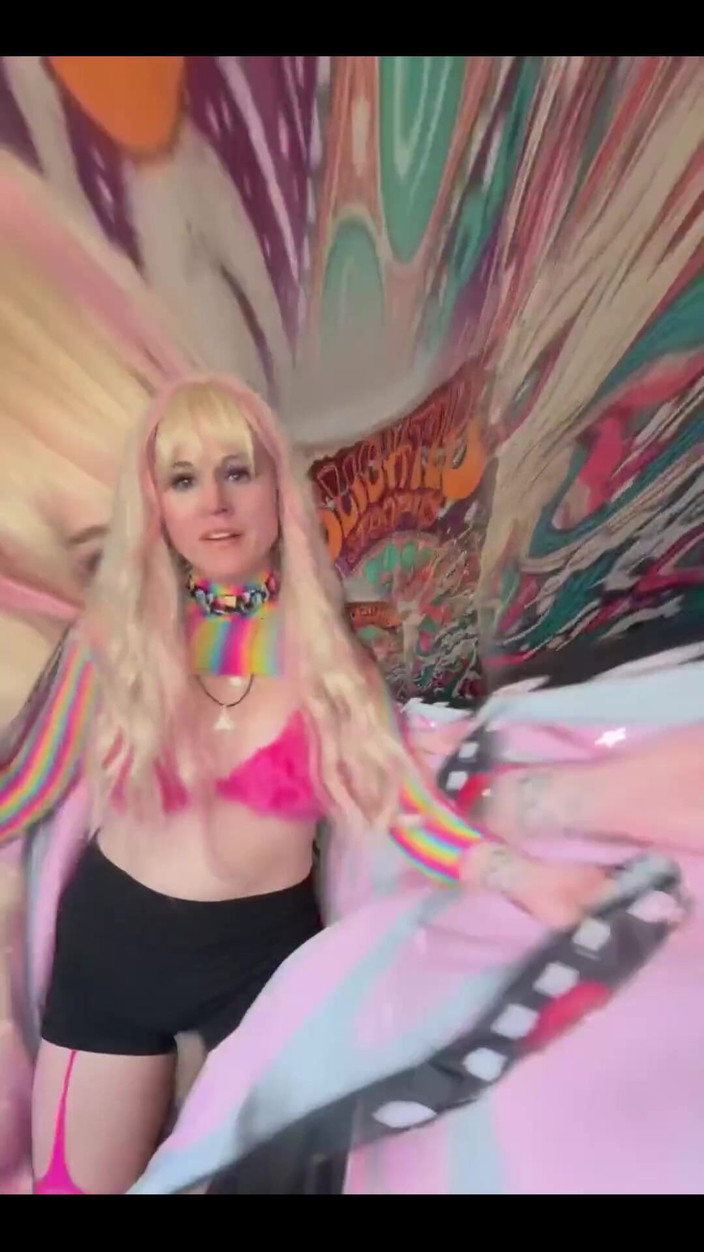 Suzy Wylde: Full Video of Anal Training