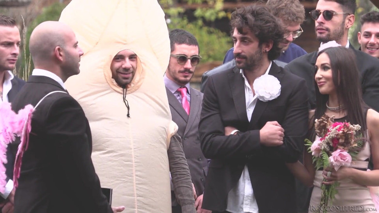 Rocco Siffredi: rokko siphredi ki viry nigalne vaali dulhan. Lilu ki gand...
