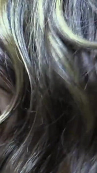Jovem cadela Carmela fodida com vibrador e pau - parte 3