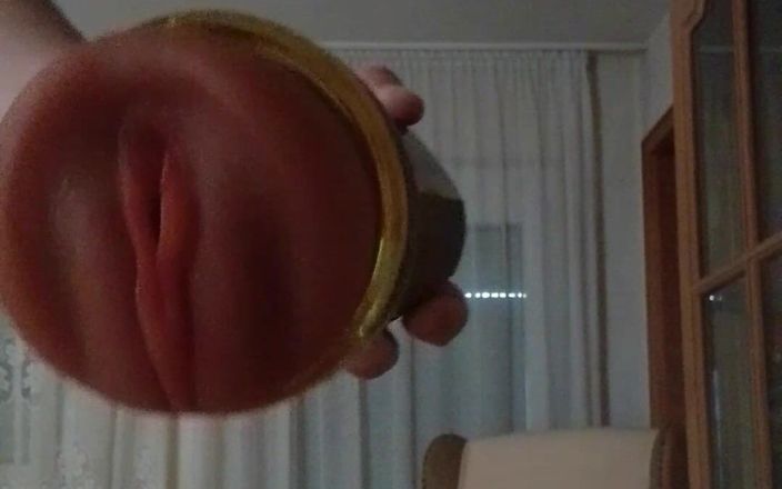 Lukboy92: Masturbación con coño