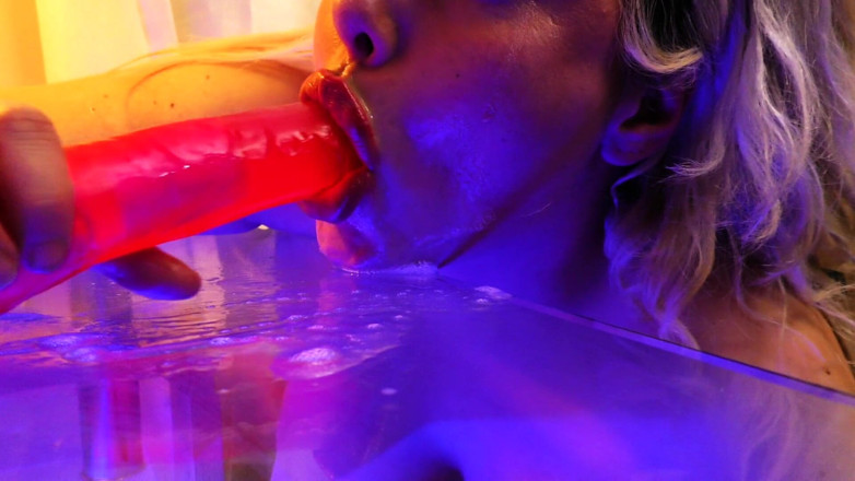 Jemstone Pornstar: Deep in the gril