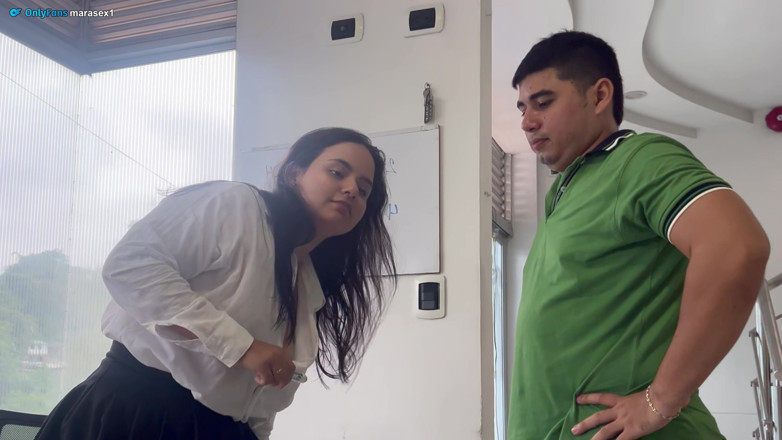 MaRaSexx: Allievo Al Suo Insegnante in Classe! Aneddoto? Io Sono Il...