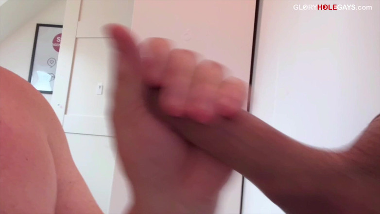 GLORYHOLEGAYS: Su padrastro casado desesperado se corre rápido y duro en...