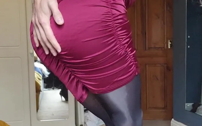 JessicaXD: What a nice dress