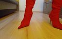 High Heels Kingdom: Crossdresser Berjalan Dalam Suede Merah Seksi Menunjukkan But Toe High...