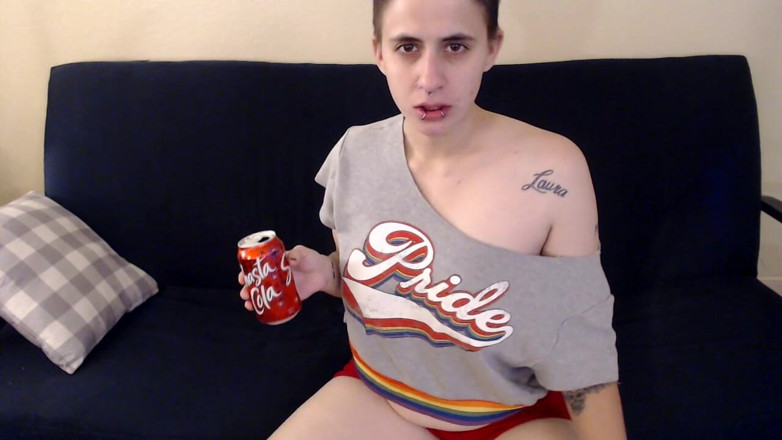 Abby Anna: Super-bauch rülpst mit soda