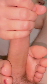 Německý amatérský teen pár, footjob