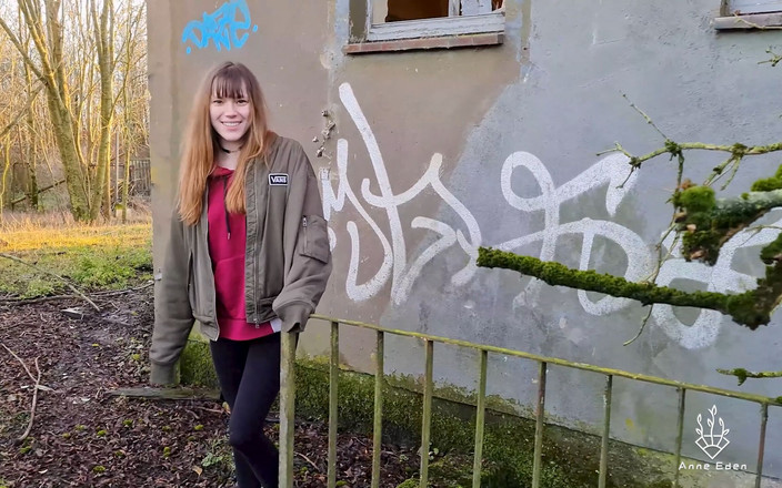 Anne Eden: Zum ersten mal an einem wirklich verlorenen ort gefickt!!