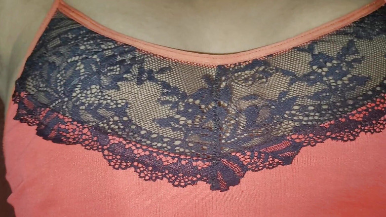 Roni gobal: Desi Bhabhi ošukaná sousedem nevlastním bratrem v domě