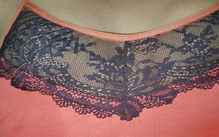 Roni gobal: Desi Bhabhi geneukt door buurvrouw stiefbroer in huis