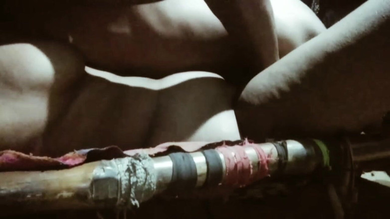 Rakhi3e: Arkadaşım Holi günü benimle seks yaptı.