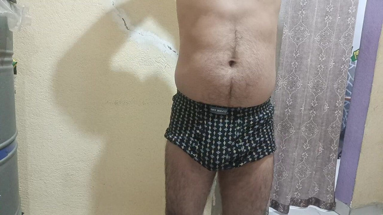 LovedSunsine1990: Aajkal Mujhe Meri Wife Ke Kapde Fit Hone Lag Gaye...