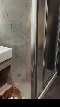 BTS-Dusche
