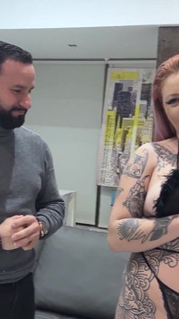 Super tetovaná Latina a Španělský hřebec, Angie Babydoll, Prsatá amatérka na Pepeporn