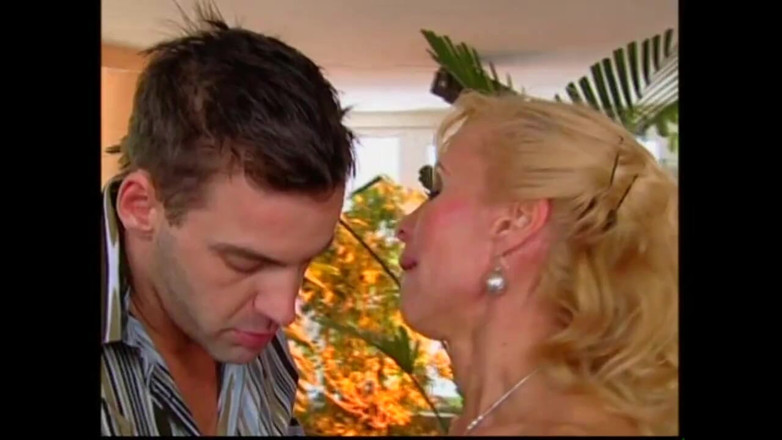 EroticPlanet XXX: Stunden U40 Teil 3 - Episode 8