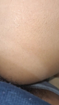 Mooie Bhabhi leert haar Devar over anale seks