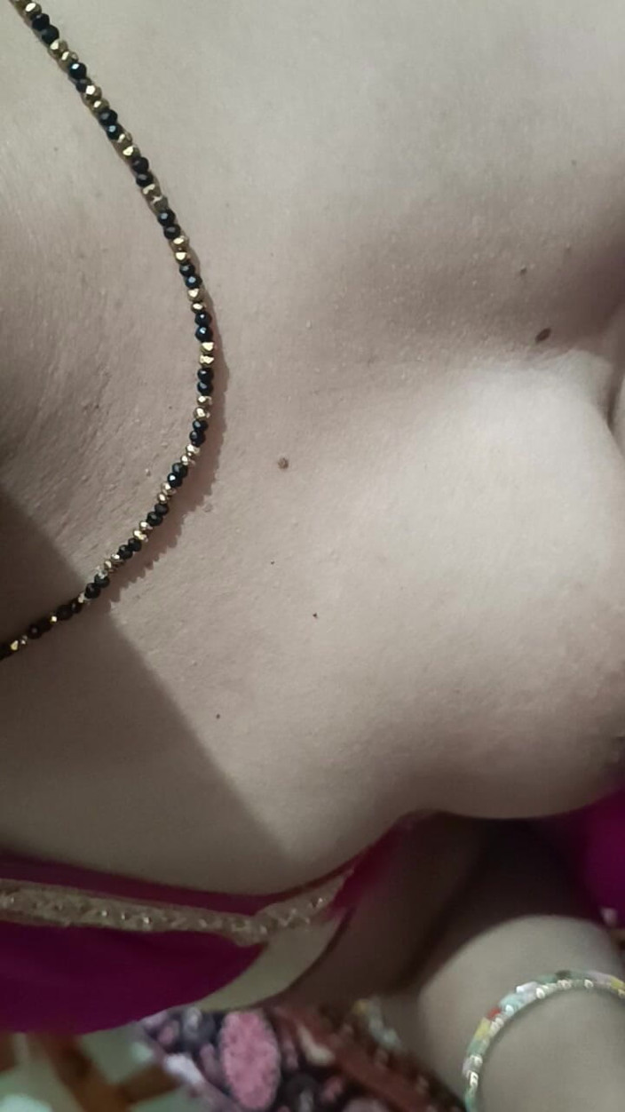 Decent couples: Desi mooie stiefmoeder verleidde stiefzoon die hard neukte tijdens het...