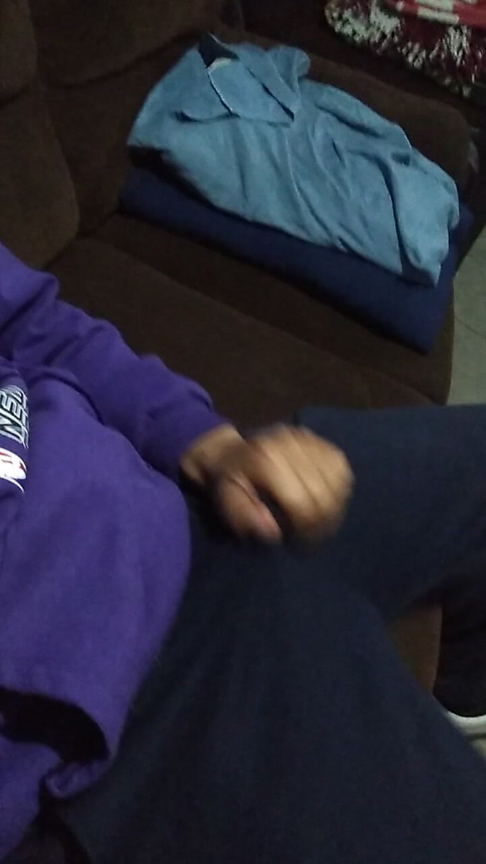 AlexAlejandro13: Komm, ich lade Sie auf das Sofa ein