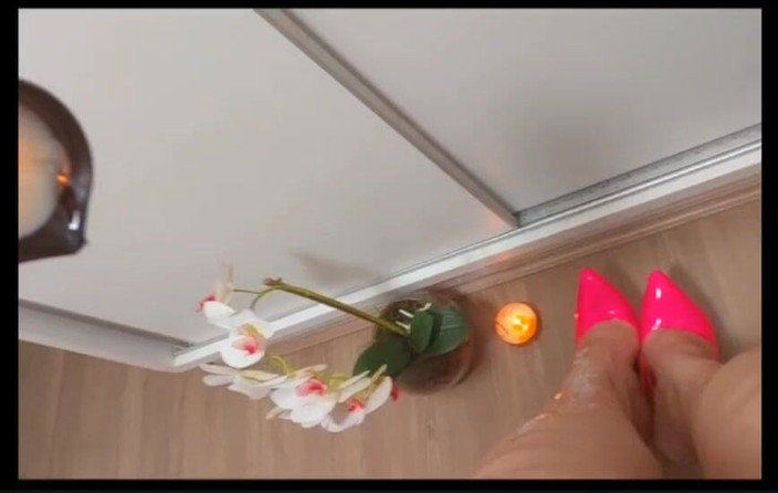 Kakabbw: 恋物癖与蜡烛