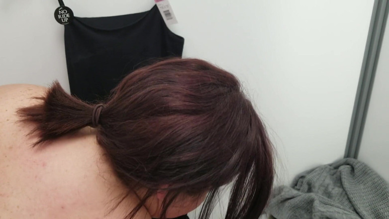 SexyNEBBW: Seksi iri güzel kadın teşhirci dizisi bölüm 2 - soyunma odası