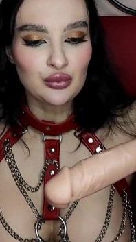 From a domina to sub slut! Mistress role and punish with a whip a plastic cock.