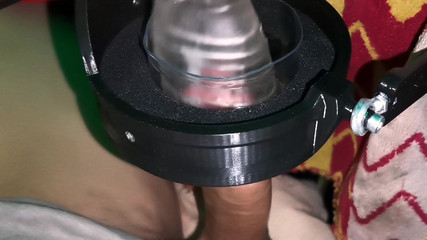 SEXY_GUYBEST: 저크 오프 로봇은 큰 페니스의 체력을 테스트합니다.