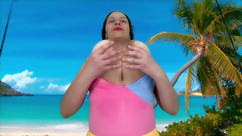 VeeVee Vixen: 젖을 짜고 젖을 짜는 거대한 젖탱이